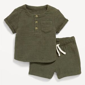 Unisex Short-Sleeve Pocket T-Shirt and Shorts Set for Baby